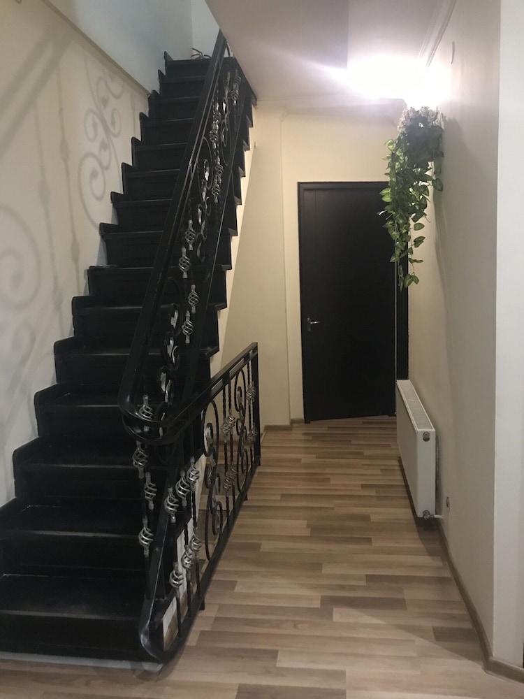 Hotel Cristal Palace Tbilisi Exterior foto